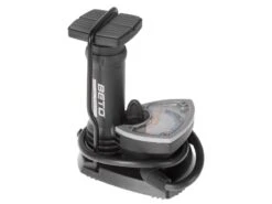 Beto Mini-Stand-Fusspumpe Großes Manometer Universal-Doppelpumpenkopf